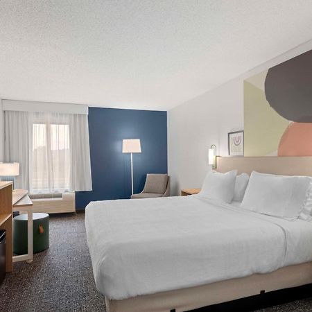 Spark By Hilton Newcomerstown Εξωτερικό φωτογραφία
